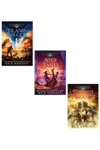 Kane Günceleri 3 Kitap Set / Ateş Tahtı - Kırmızı Piramit - Yılanın Gölgesi